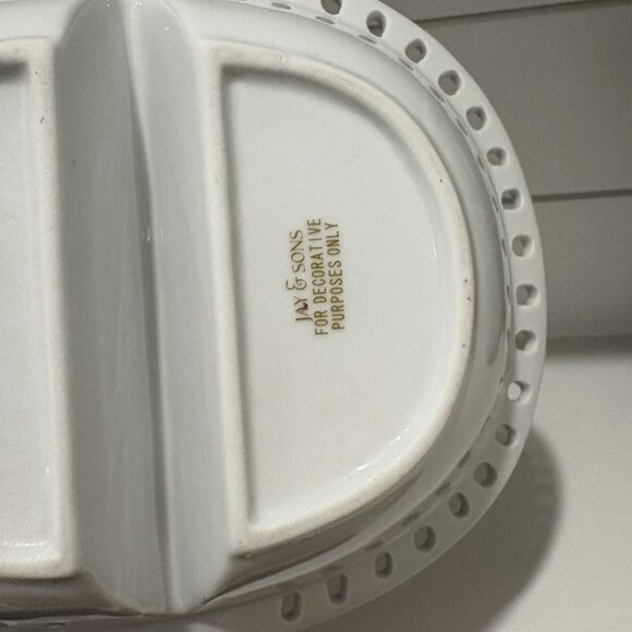 Vintage Chintz Pattern Floral Rose Ceramic Pottery Handle Divided Trinket Dish - Picture 8 of 8